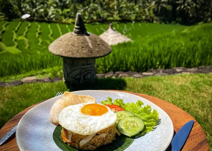 Puri Dajuma Terrace Eco & リゾート Selemadeg